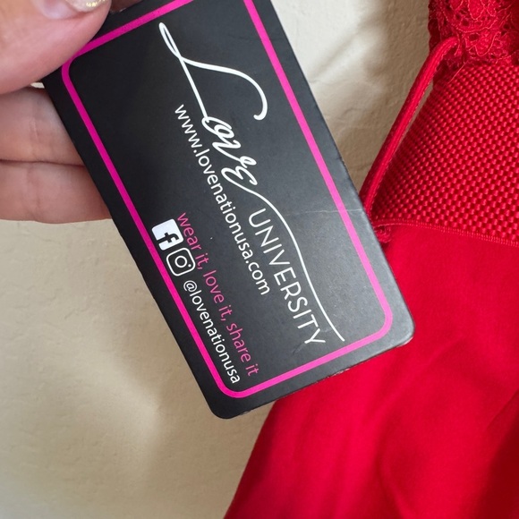 Elegant Red Lace Women's Romper - Picture 2 of 7